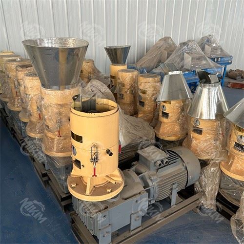 Sawdust Pellet Maker